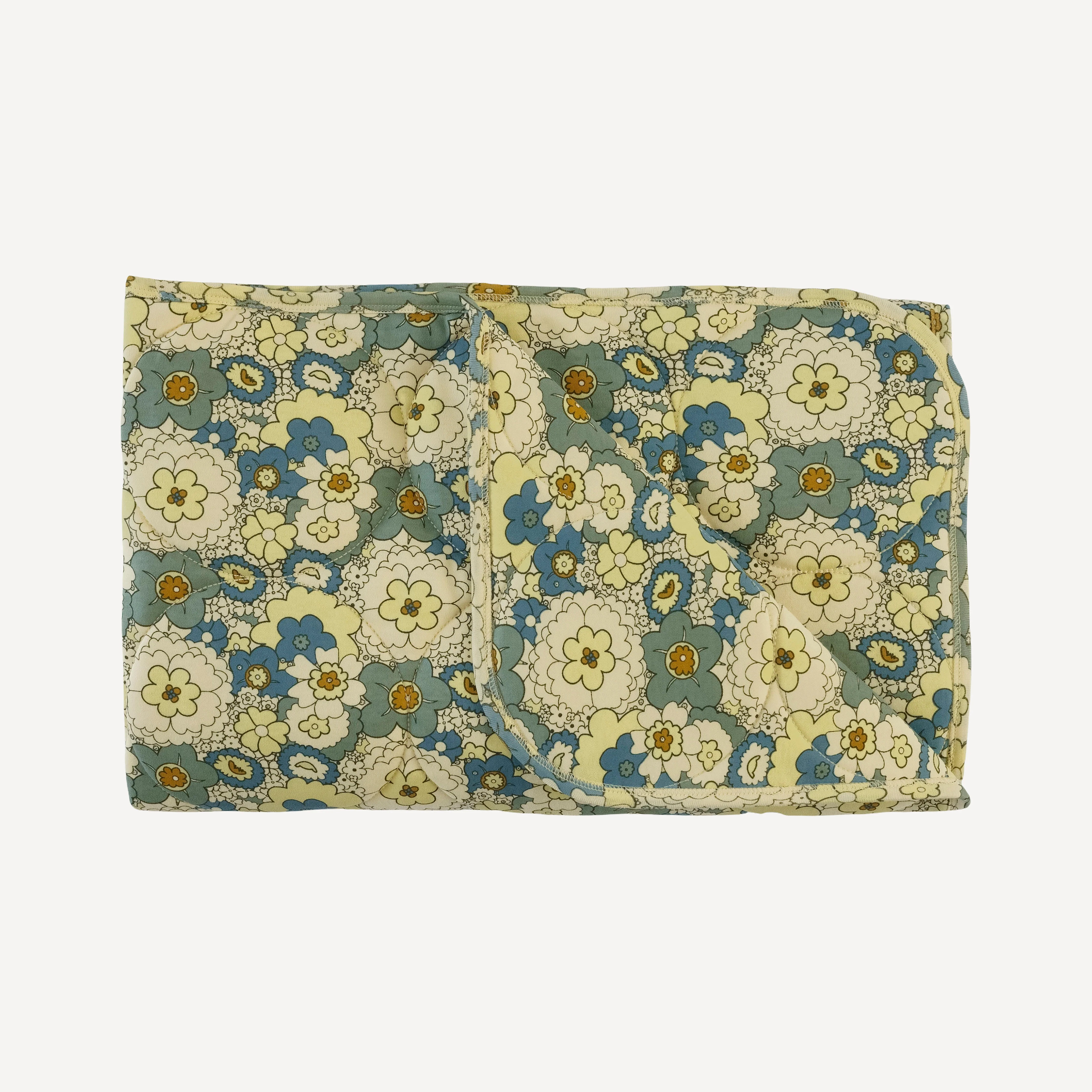 classic circle quilt | 60s floral | organic cotton interlock - Image 3