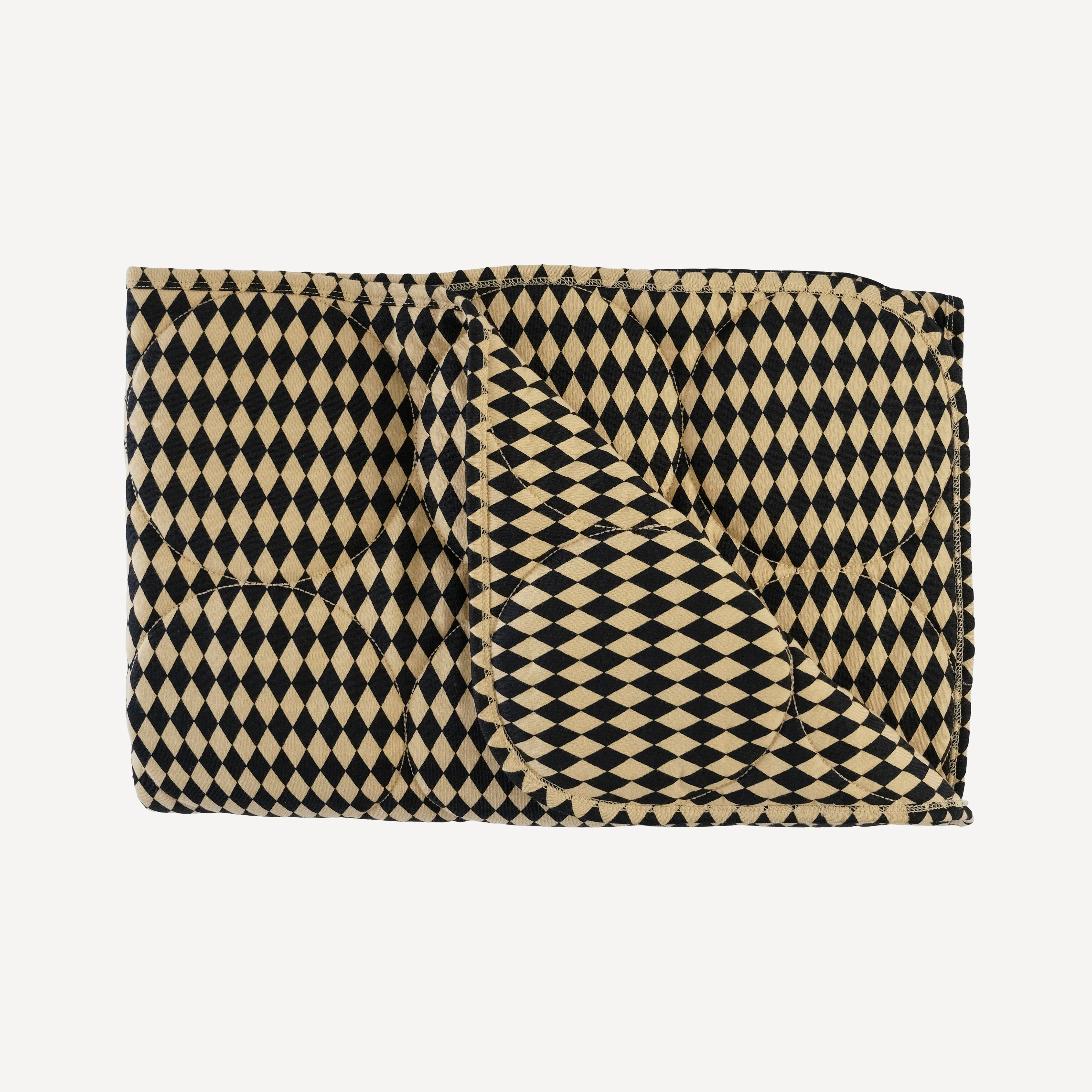 classic circle quilt | black harlequin | organic cotton jersey - Image 3