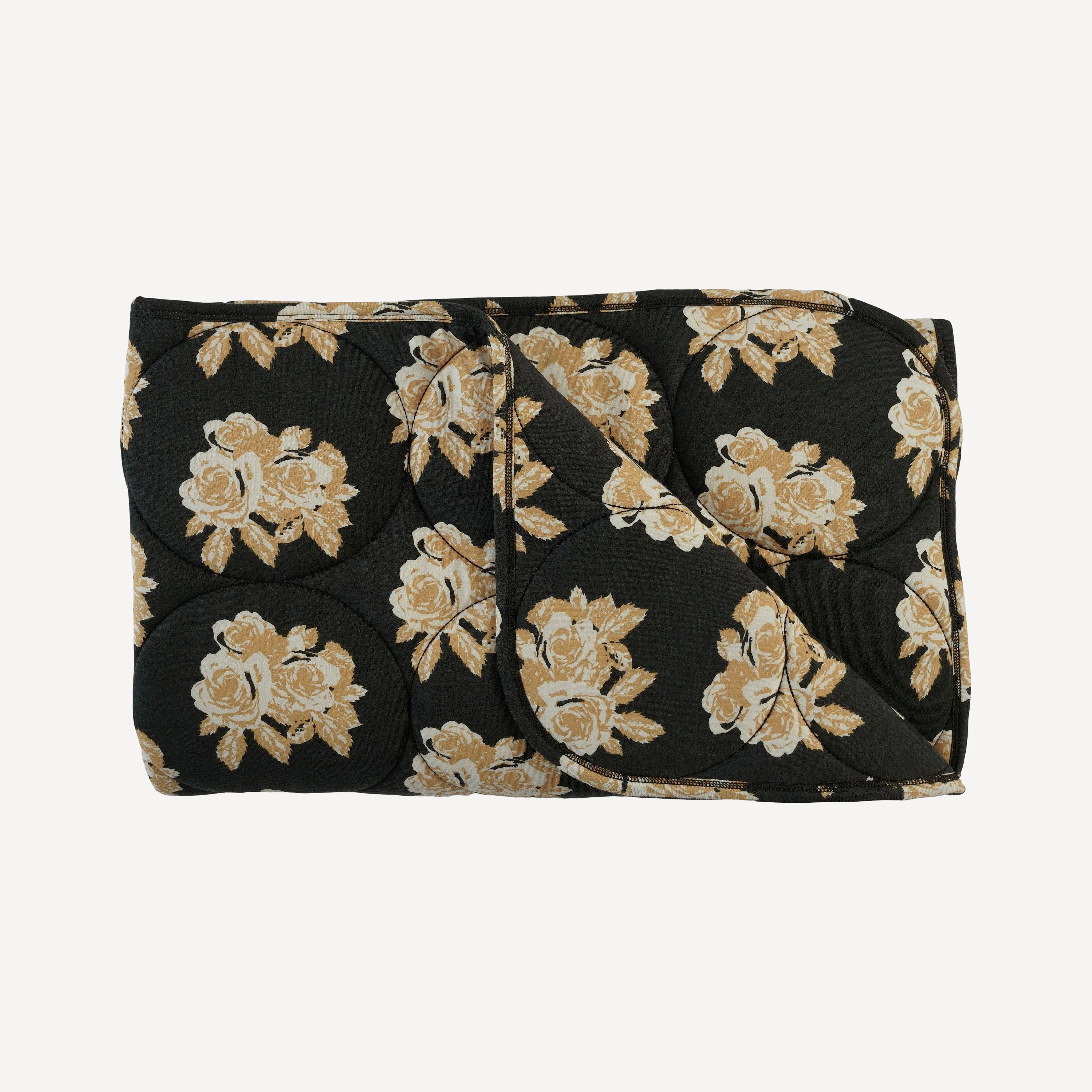classic circle quilt | taffy rose | bamboo - Image 3