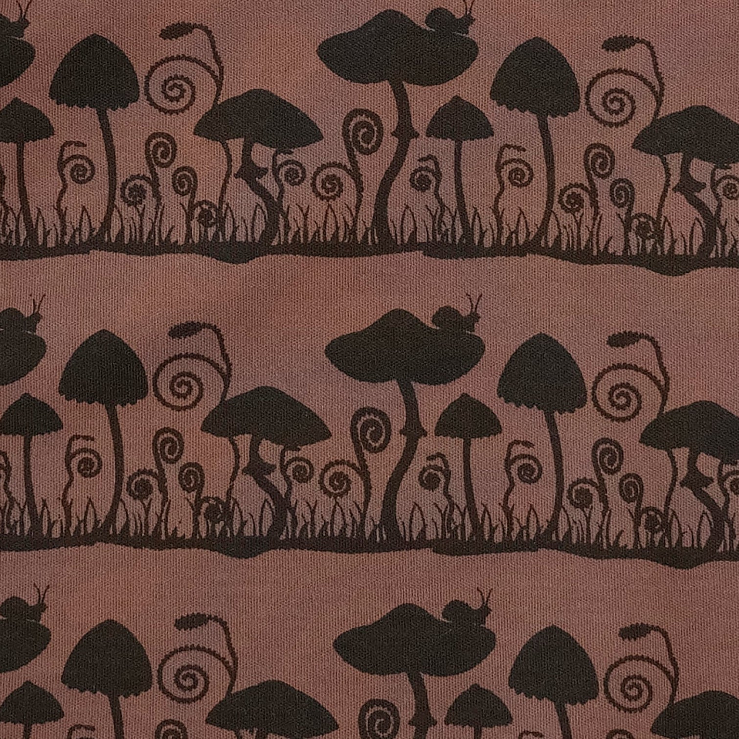 short sleeve basic henley tee | mushroom | organic cotton interlock - Image 2